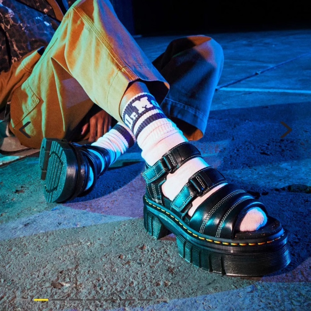 Dr. Martens Ricki Nappa Lux Leather 3 Strap Sandal